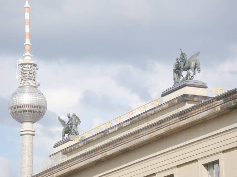berlin_altesmuseum_zink_pegasoi02